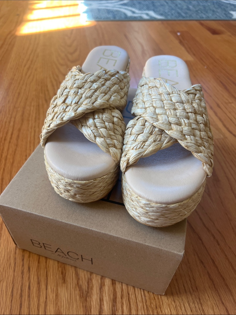 Beach by Matisse Natural Woven Rafia Braided Platform Slide Sandals 7 New in Box